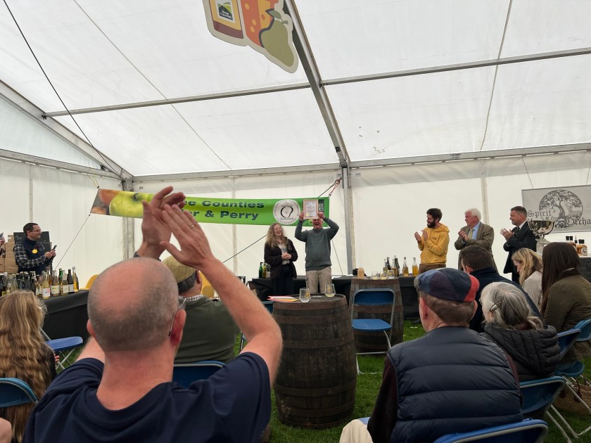 Jim Chapman accepting the CAMRA Pomona Award 2025