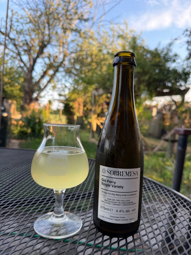 Sobremesa's single variety Gin perry