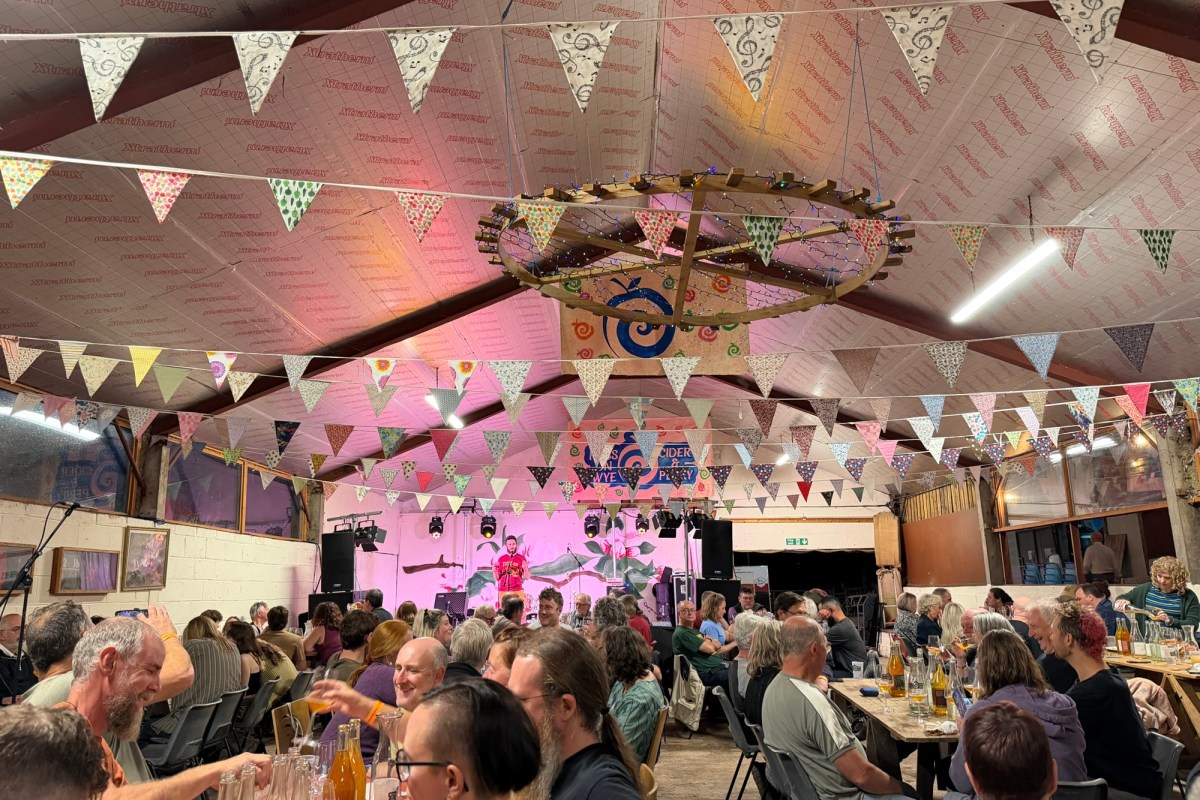 A barn full of cider fans for RossFest2026